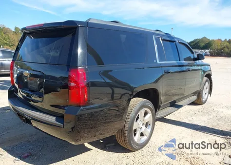2016 Chevrolet Suburban Lt z USA, uszkodzony, nr VIN 1GNSCHKC7GR235997